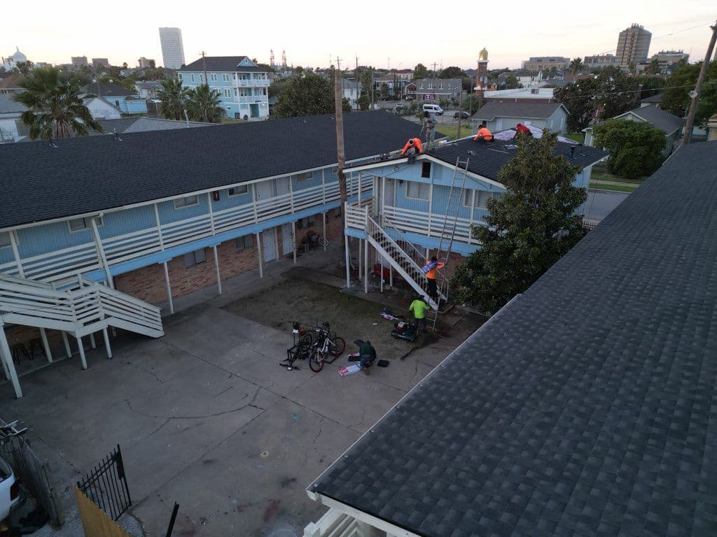 Gallery photos for Shingle Roof Installation in Galveston: Image #2