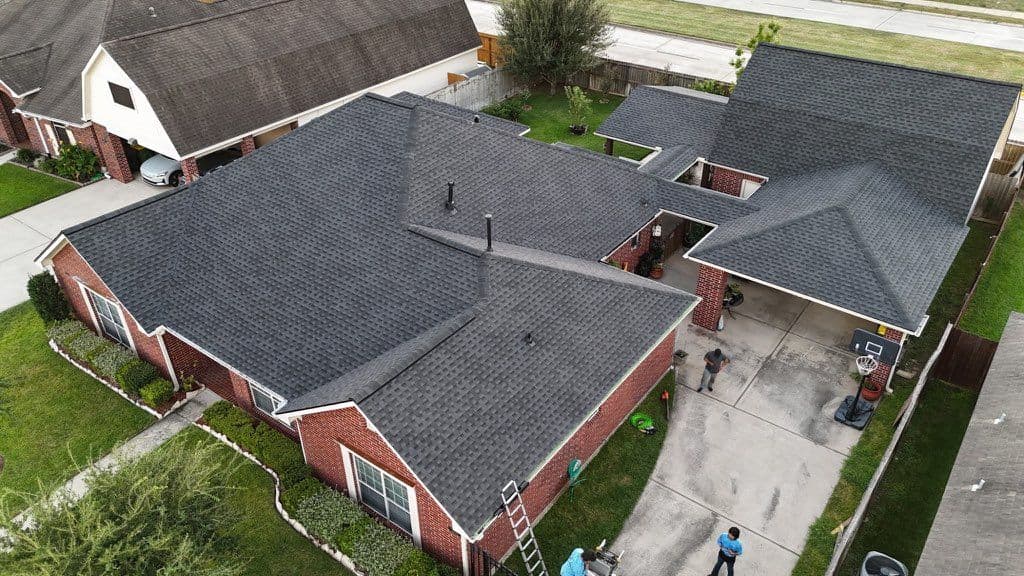 Gallery photos for Comprehensive Roof Assistance for Peace of Mind in Pearland: Image #2